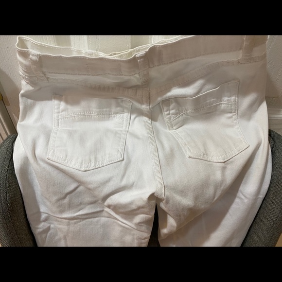 Free People High Rise White Jeans - Picture 5 of 9